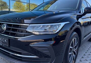 VW Tiguan 56.200 km 27.850 &euro; Flensburg 24941