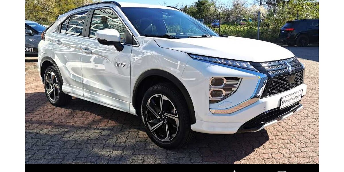Mitsubishi Eclipse Cross 26.640 km 21.900 &euro; Flensburg 24941