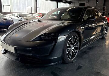Porsche Taycan 30.975 km 82.900 &euro; Flensburg 24937