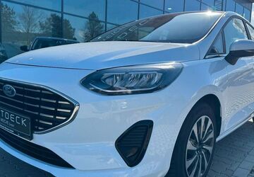 Ford Fiesta 44.500 km 15.450 &euro; Flensburg 24941