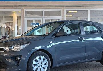 Kia Rio 18.050 km 18.390 &euro; Steinbergkirche 24972
