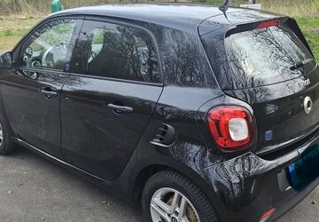 Smart ForFour 39.500 km 9.999 &euro; Neuberend 24879