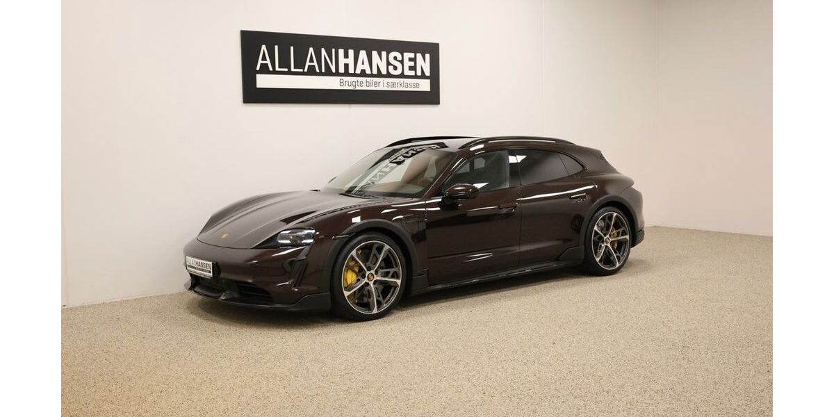 Porsche Taycan 1.600 km 99.900 &euro; Handewitt 24976