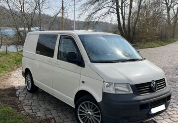 VW T5 Transporter 215.500 km 7.900 &euro; Flensburg 24937