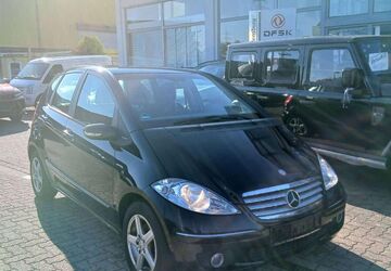 Mercedes-Benz A 180 229.000 km 1.795 &euro; Flensburg 24941