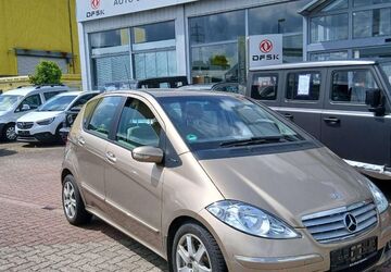 Mercedes-Benz A 180 90.775 km 3.490 &euro; Flensburg 24941