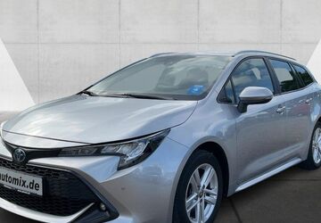 Toyota Corolla 66.300 km 22.900 &euro; Enge-Sande 25917