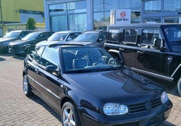 VW Golf 167.298 km 2.950 &euro; Flensburg 24941