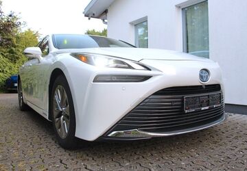 Toyota Mirai 9.000 km 19.990 &euro; Harrislee 24955
