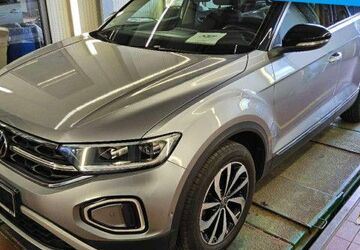 VW T-Roc 22.966 km 24.280 &euro; Flensburg 24941