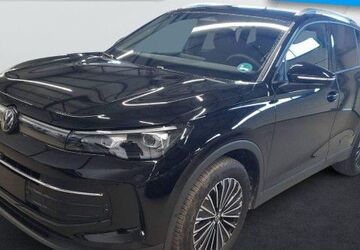 VW Tiguan 25.859 km 36.980 &euro; Flensburg 24941