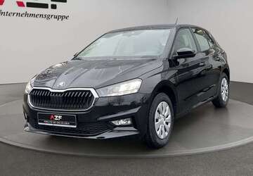 Skoda Fabia 5.000 km 16.990 &euro; Flensburg 24941