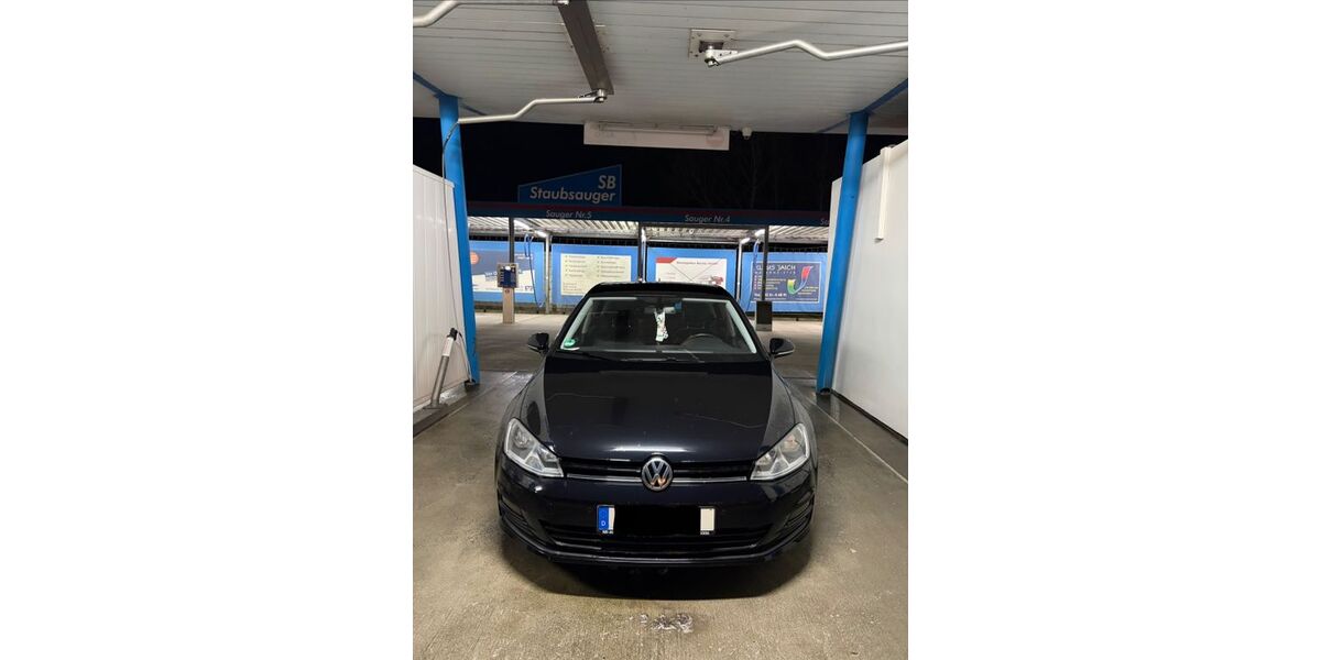 VW Golf 198.000 km 7.900 &euro; Flensburg 24943