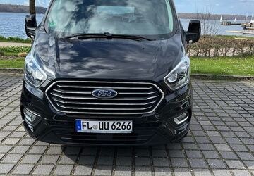Ford Tourneo Custom 61.000 km 29.900 &euro; Flensburg 24943