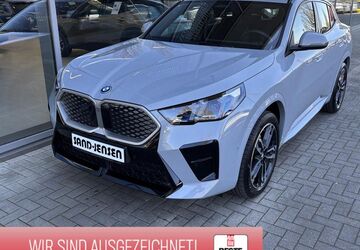 BMW iX2 10.000 km 44.995 &euro; Flensburg 24941